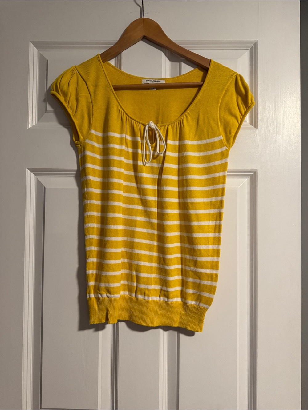 Banana Republic Yellow & White Striped Scoop-Neck Knit Shirt
